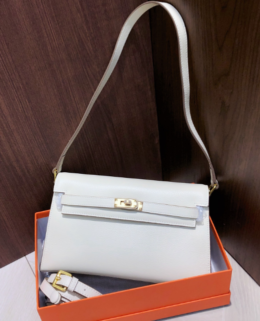 Kelly Elan 25 Underarm Baguette Bag, Genuine Top Layer Cowhide with Goat Grain, Gold Hardware Minimalist Off White Shoulder Handbag, Size 25×6.5×15cm Elegant Soft Tone Daily Purse for Women