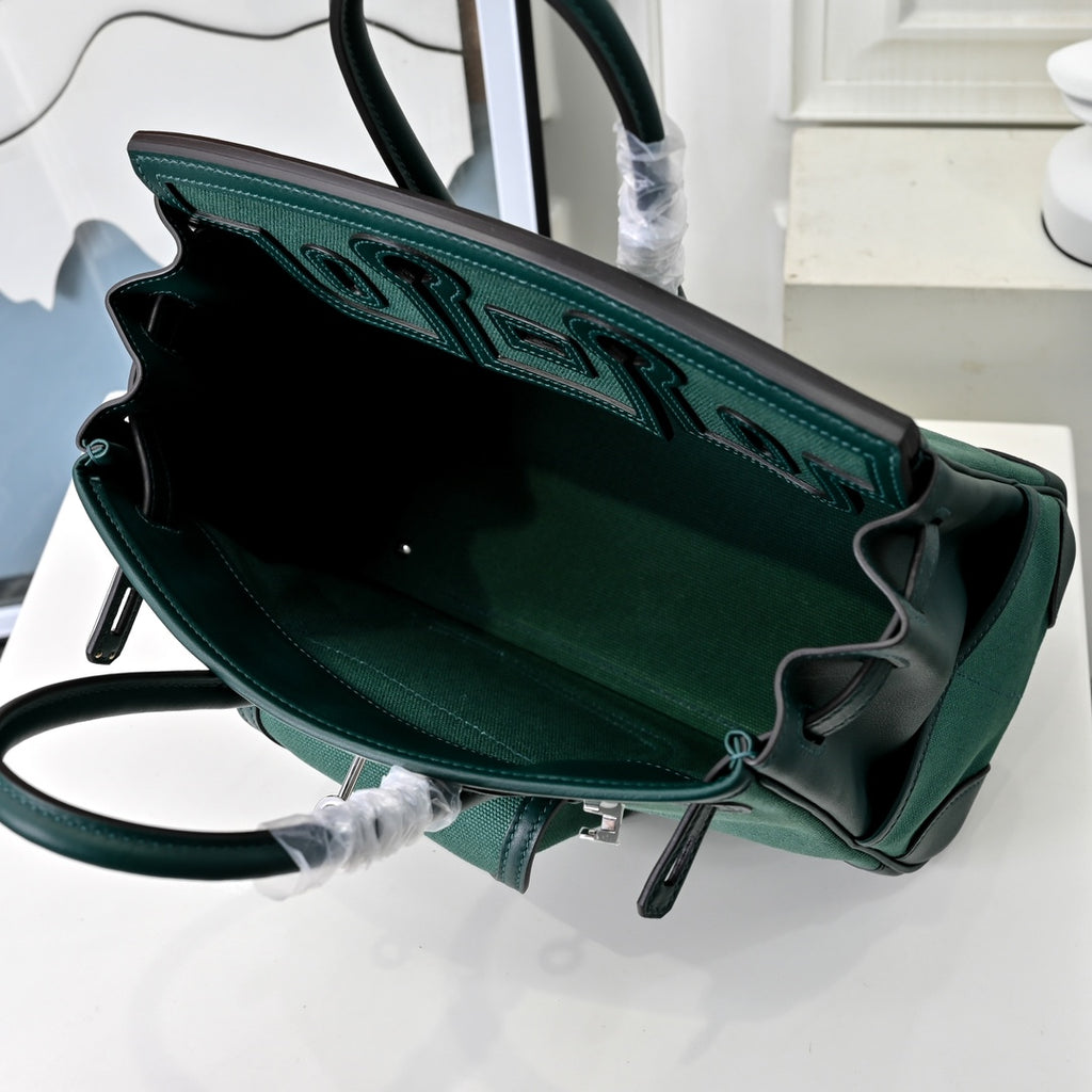 Birkin Cargo 25 Green Swift Leather and Canvas Splicing Bag