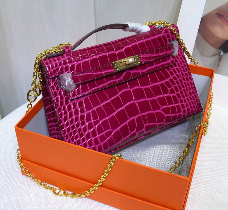 Kelly Pochette Fuchsia Shiny Niloticus Crocodile Leather Gold Hardware Women Clutch Bag