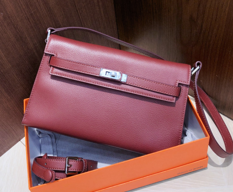 Kelly Elan 25 Underarm Baguette Bag, Genuine Top Layer Cowhide Goat Grain Leather, SilverHardware Vintage Wine Red Shoulder Handbag, Elegant Luxury Quiet Glam Daily Purse Size 25×6.5×15cm