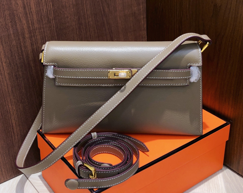 Kelly Elan 25 Genuine Goat Grain Top Layer Cowhide Shoulder Bag, Gold Hardware Neutral Khaki Faux Kelly Baguette Underarm Bag, 25×6.5×15cm Elegant Commute Handbag for Women All Season Match