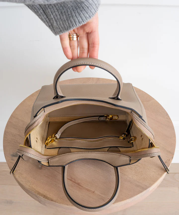 Structured Leather Tote Bag with Detachable Strap & Spacious Interior