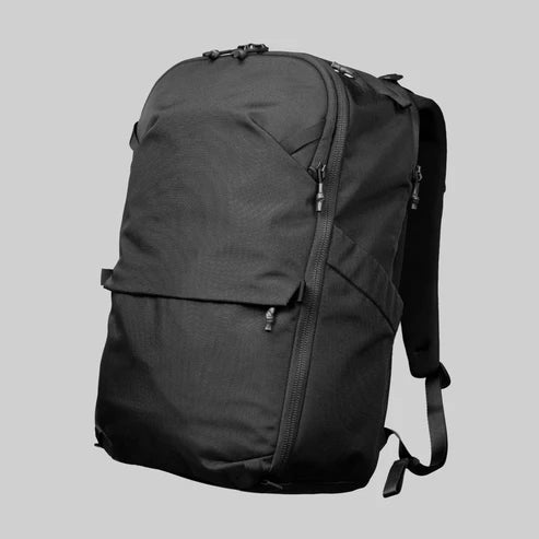 Sleek Multi-Compartment Laptop Backpack with Ergonomic Support