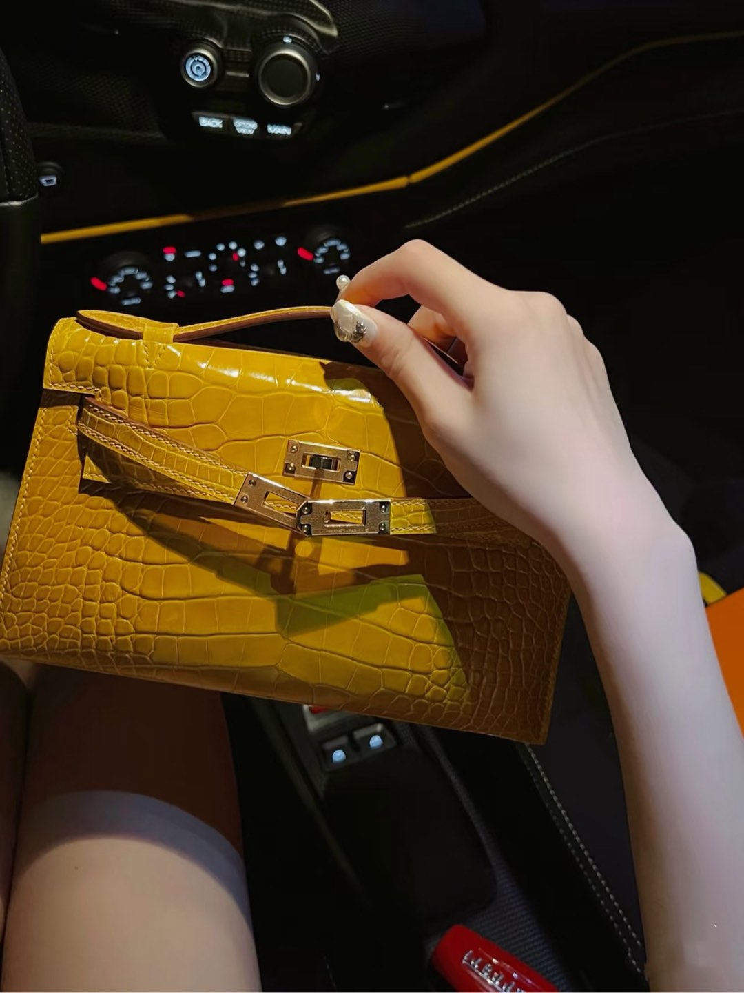 Kelly Pochette Jaune Ambre Shiny Niloticus Crocodile Leather Palladium Hardware Women Clutch Bag