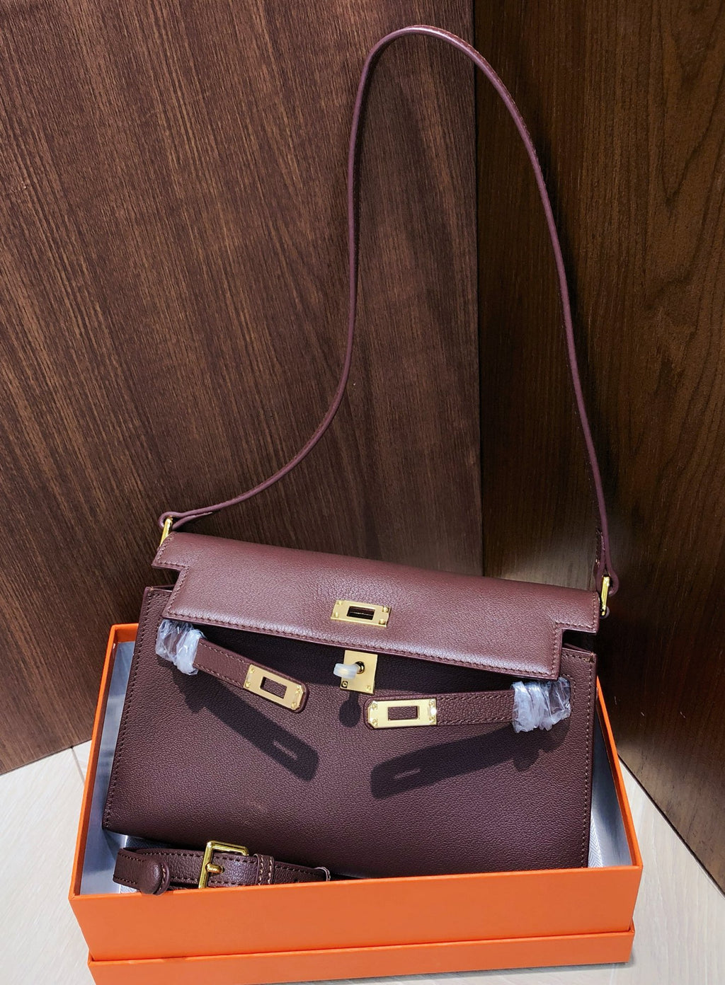 Kelly Elan 25 Underarm Baguette Bag, Genuine Top Layer Cowhide Goat Grain Leather, Gold Hardware Havane Brown Shoulder Purse, Low-key Old Money Vintage Style Daily Handbag Size 25×6.5×15cm